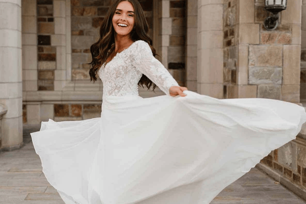 The Bride’s Guide to Flowy Wedding Dresses: Fabrics, Styles, and Movement Image