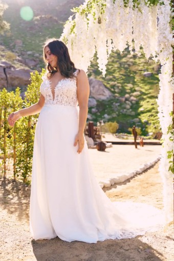 Lillian West Plus Size Style #66240 #0 default thumbnail