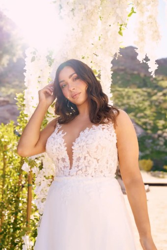 Lillian West Plus Size Style #66240 #1 thumbnail