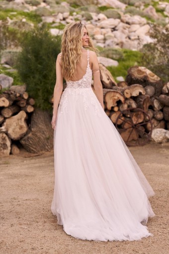 Lillian West Style #66301 #1 default Sand/Ivory/Latte thumbnail