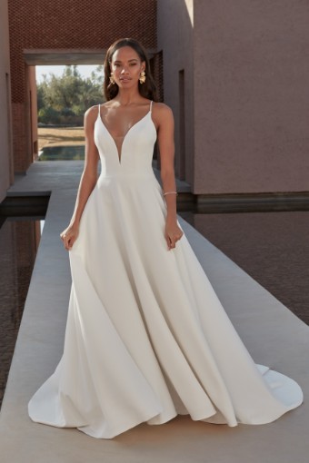 Adore by Justin Alexander Style #Merrick #1 default Ivory/Latte thumbnail