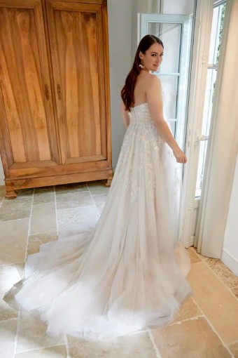 Sincerity Plus Size Style #44472 #3 thumbnail