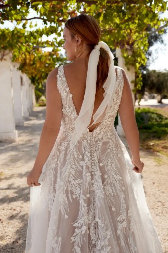 Lillian West Plus Size Style #66372LND #2 thumbnail
