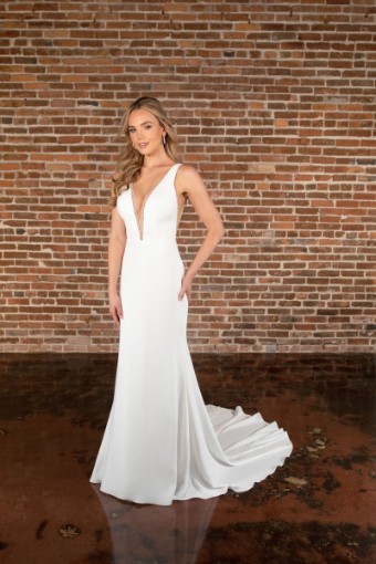 Essense of Australia  Style #D3763 #0 default (IV-PL) Ivory Gown w Porcelain Tulle Illusion thumbnail