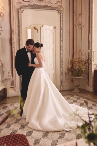 Justin Alexander Style #88476 #8 Ivory thumbnail