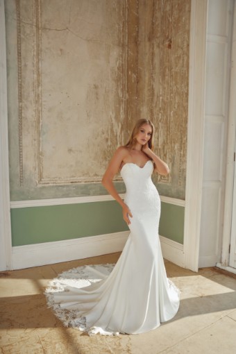 Justin Alexander Sincerity Style #44537 #0 default Ivory thumbnail