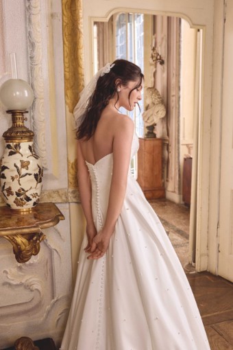 Justin Alexander Style #88475 #4 Ivory thumbnail