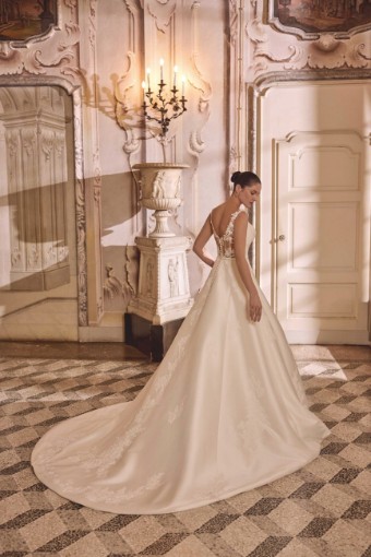 Justin Alexander Style #88482 #3 Ivory/Ivory/Latte thumbnail