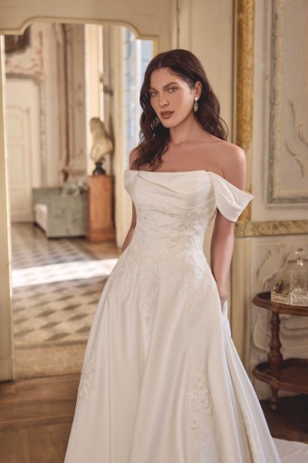 Justin Alexander Style #88491 #3 default Ivory thumbnail