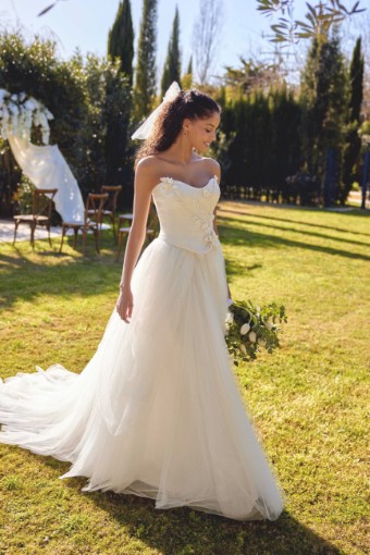 Lillian West Style #66411 #0 default Ivory thumbnail