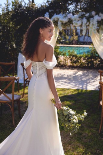 Lillian West Style #66422 #1 Sand/Ivory/Latte thumbnail