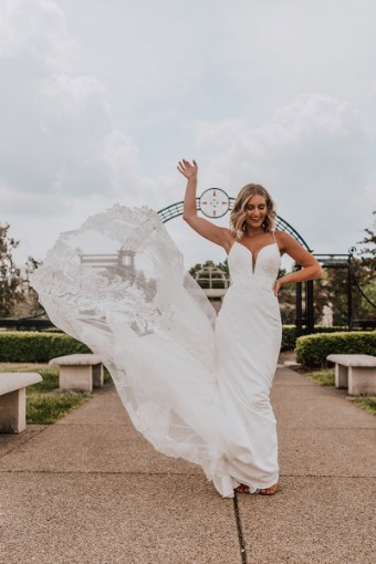 Essense of Australia  Style #D3339 #0 default Ivory thumbnail