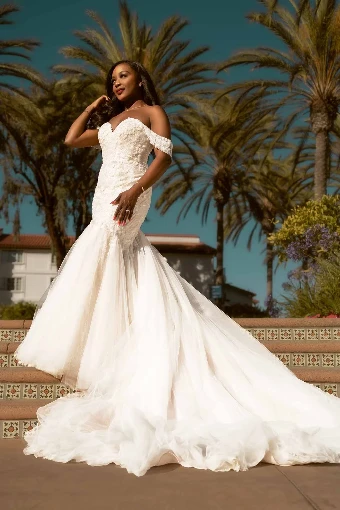 Essense of Australia  Style #D3371 #0 default Ivory/Nude thumbnail
