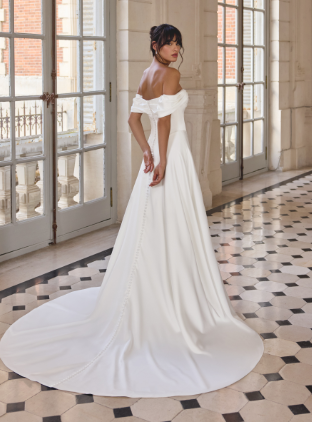 Adore by Justin Alexander #11428 #1 default Ivory thumbnail