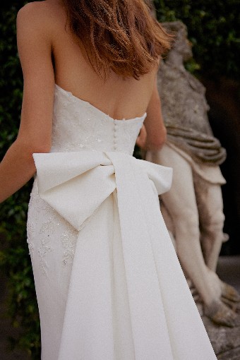 Justin Alexander 88383 dress & Bow #8 Ivory/Ivory/Latte thumbnail