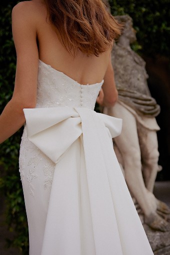 Justin Alexander 88383 dress & Bow #5 Ivory/Ivory/Latte thumbnail