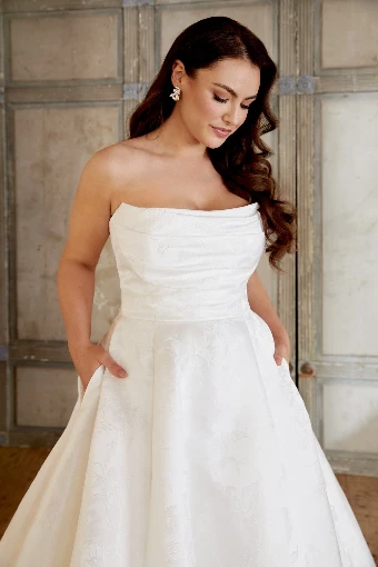 Sincerity Plus Size 44513 #1 thumbnail