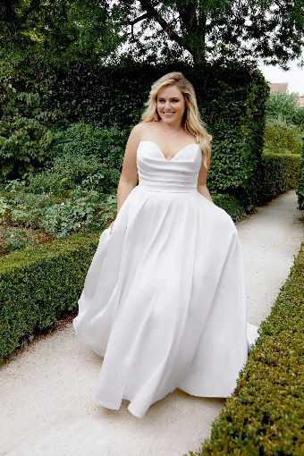 Sincerity Plus Size 44495 #1 thumbnail