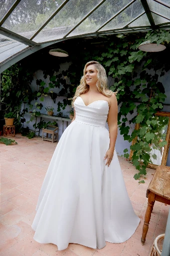 Sincerity Plus Size 44495 #0 default thumbnail