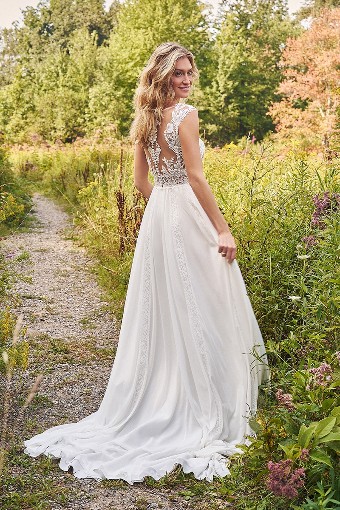 Justin Alexander 66334 #1 Ivory/Ivory/Latte thumbnail